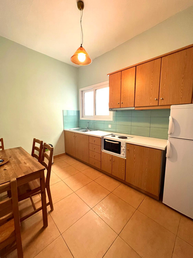 Others 3, Grand Pension, Peloponnese