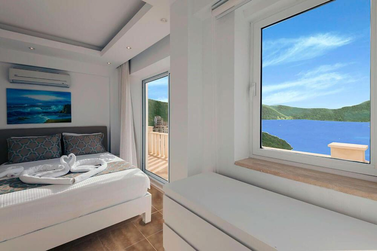 2, Lux Ketchy Villa , Heatable Infinity pool , Wifi , Sunset in Kalkan, Kaş
