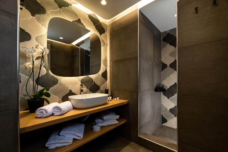 Bathroom 2, Modern Dome Homes Of Santorini, South Aegean