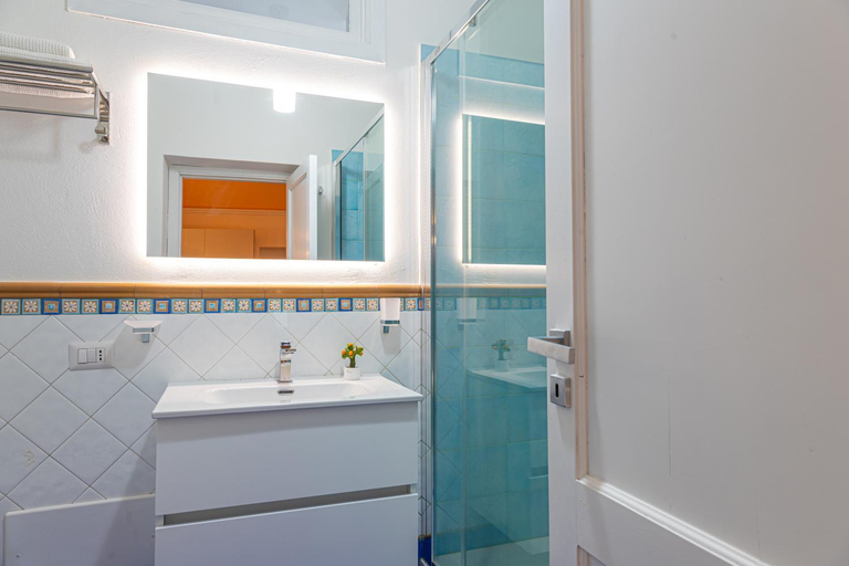 Bathroom 3, CATHENA HOLIDAY CEFALU, Palermo