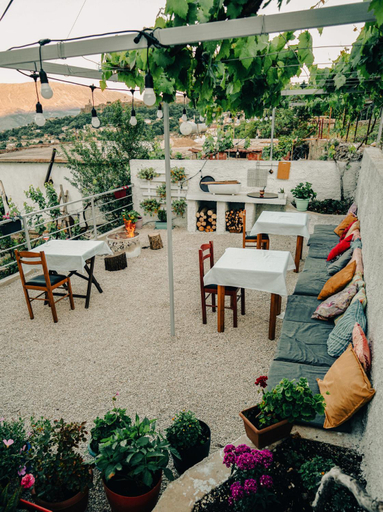 Food & Drinks 4, Patio Rooms Gjirokaster, Gjirokastrës
