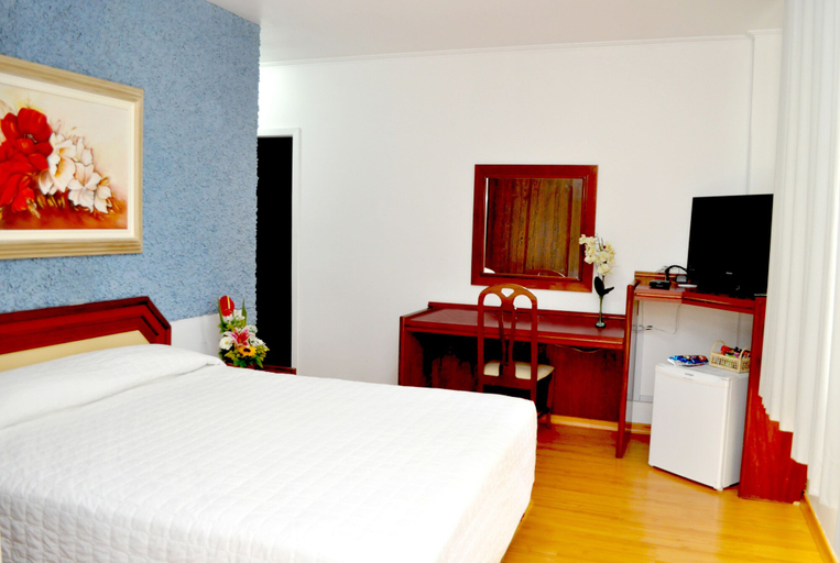 Bedroom 3, Caravelle Palace Hotel, Curitiba