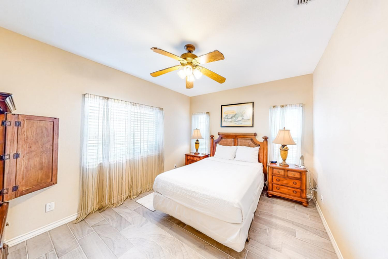Bedroom 3, Marlin Street C, Cameron