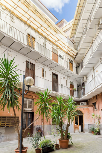 Exterior & Views 2, Sanniti's Apartments, Rome