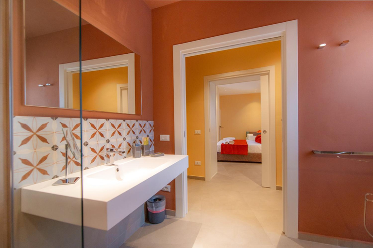 Bathroom, Casa Angelina, Trapani