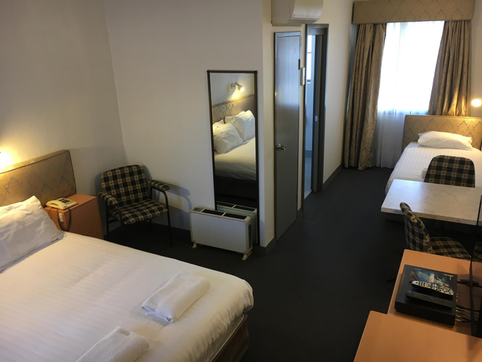 Bedroom 15