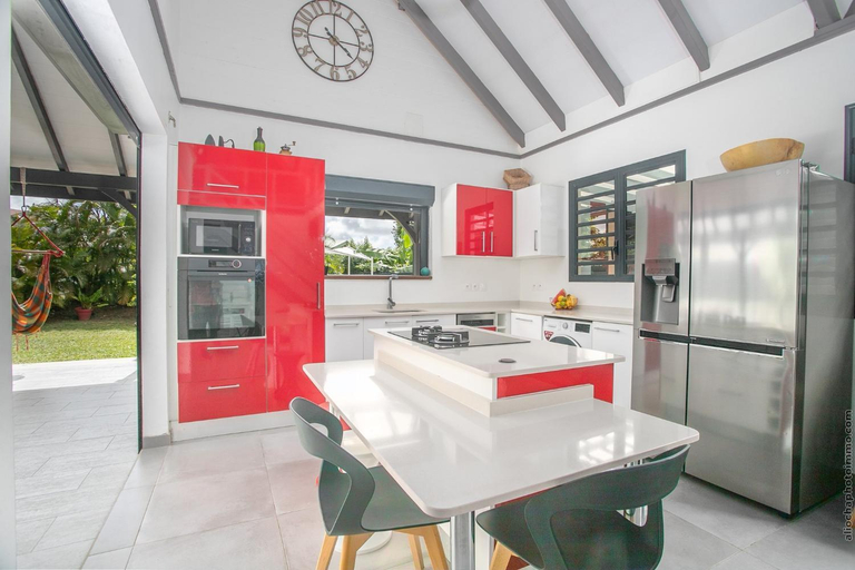 Others 3, Villa Mabelo, Jacuzzi, jardin tropical et authenticite martiniquaise, Gros-Morne