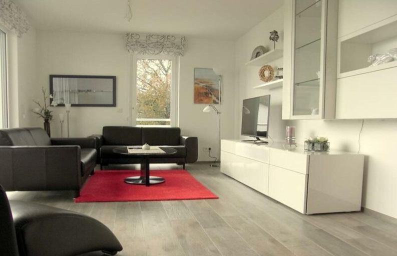 Living area 3, Holiday Apartment PG Seestrasse, Ostholstein