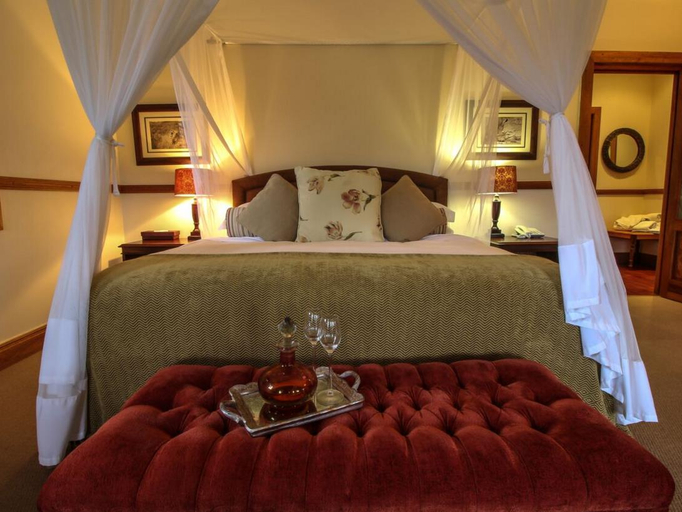 Bedroom 5