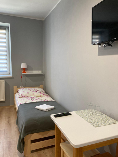 Others 4, Hostel Karpacki Szymon Szczepan, Sanok