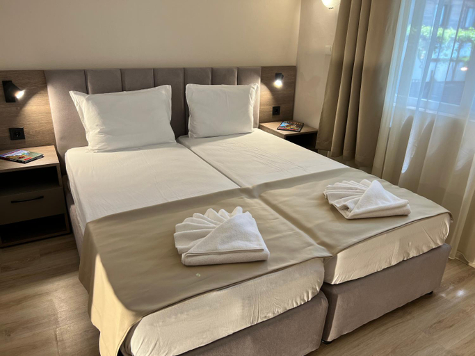 Bedroom 2, Lotos Apartments, Primorsko