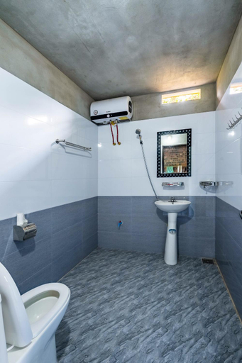 Bathroom 2, River mountain view homestay, Sa Pa