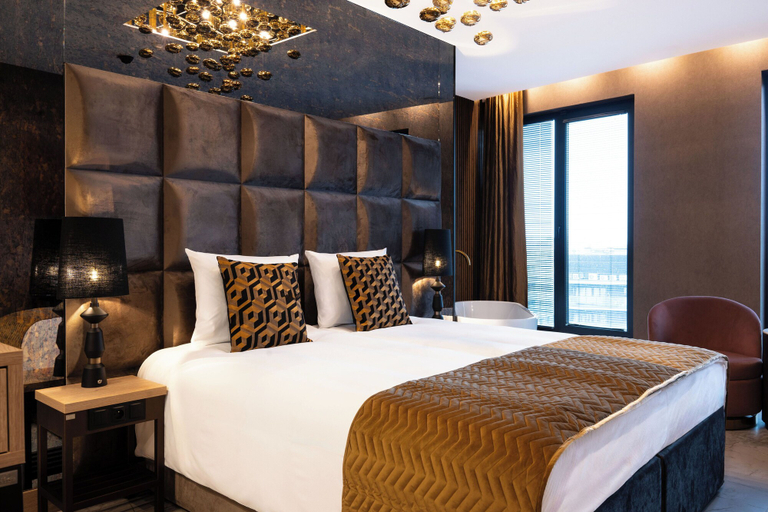 Bedroom 3, Art Suites Luxury Hotel, Kraków City