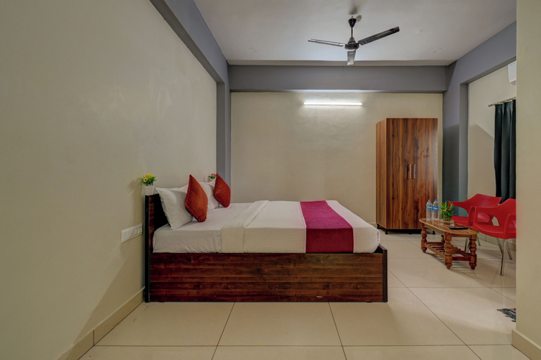 Bedroom 2, Hotel Light House Comforts - Mysore, Mandya