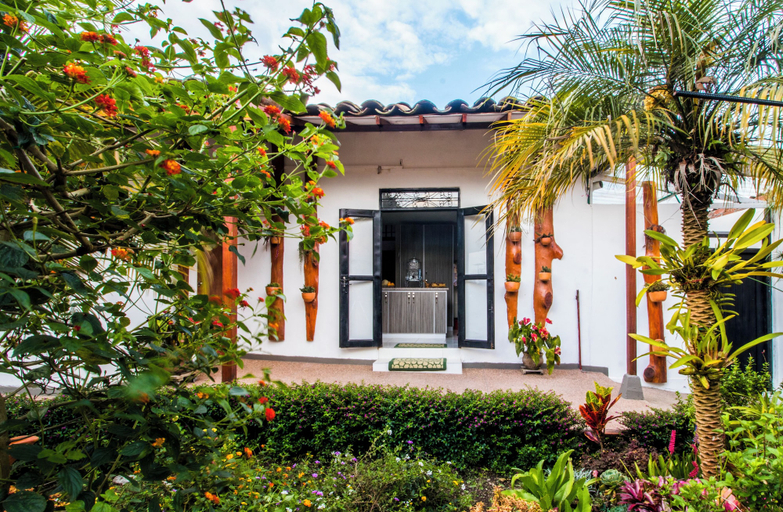 Exterior & Views 2, Bosques de la pradera, Neira