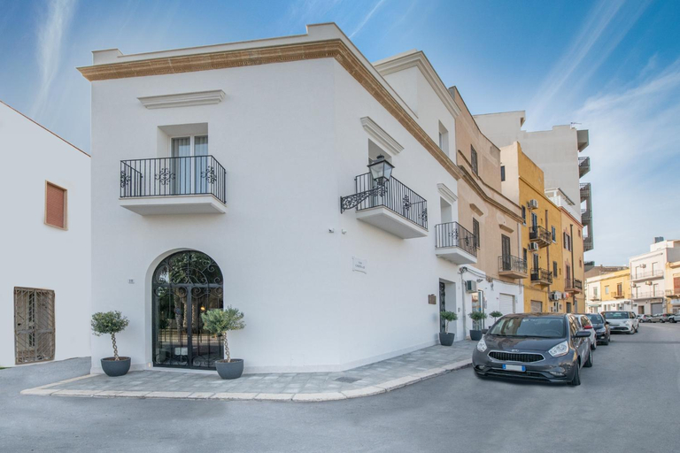 Others 3, Casa Angelina, Trapani