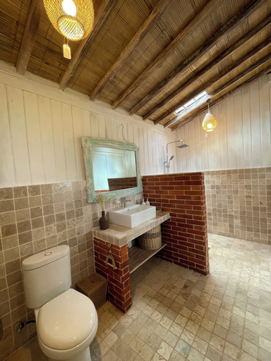 Bathroom 5