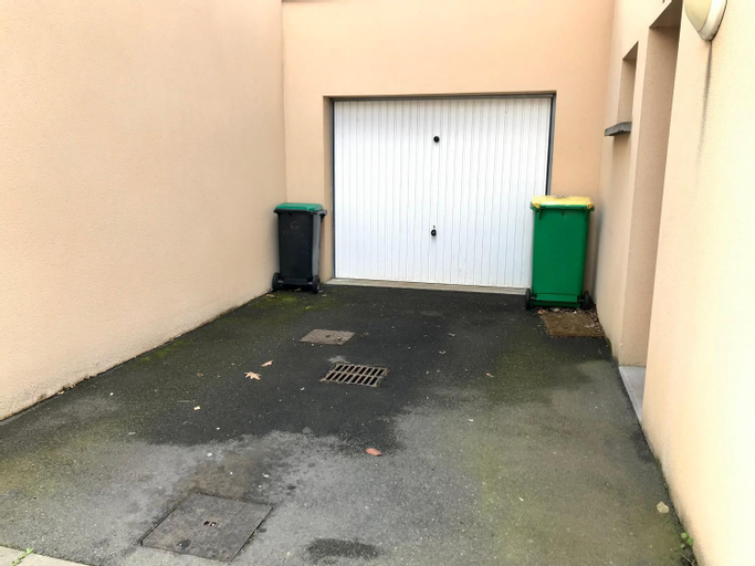 Agreable maison proche Gare avec parking gratuit, Sarthe
