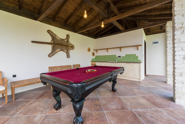 Others 3, Villa Apple - 3 BR Luxury Villa with PRV pool & BBQ, Balchik