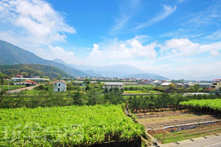Others 5, 埔里包棟雲山居民宿, Nantou