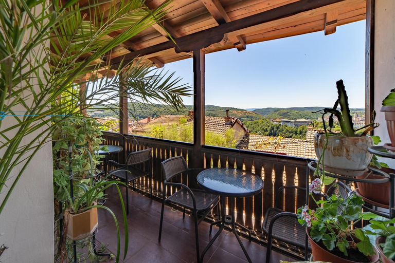 Others 5, Винената къща, Veliko Tarnovo