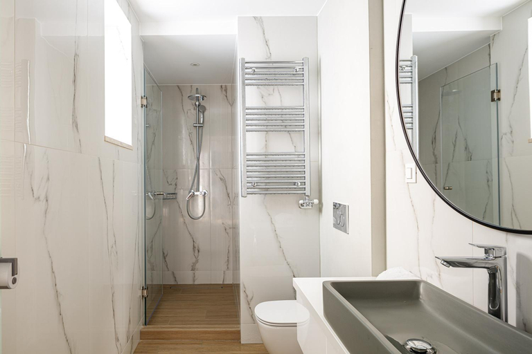 Bathroom 4, Oneiric Exclusive Villas by etouri, Crete