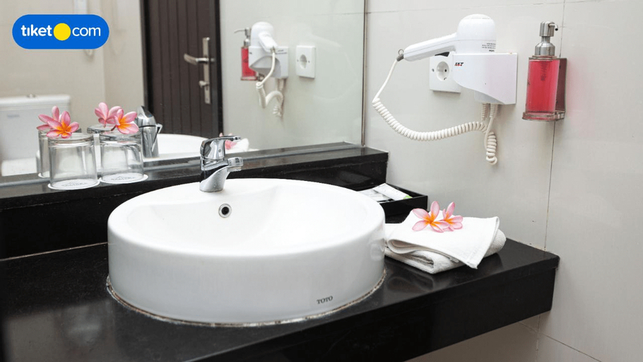 Bathroom 6