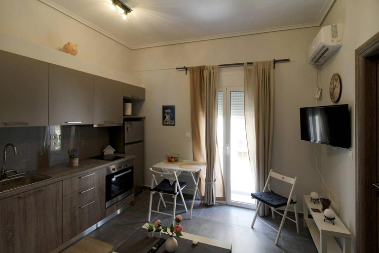 Others 4, Luxury flat in Hilton, central Athens, 3' metro, VFM!, Attica