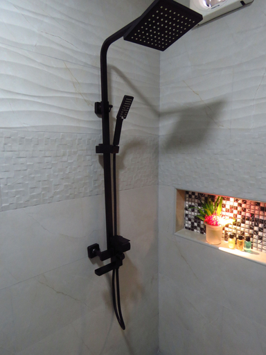 Bathroom 4, The Sunrise Huraa, Kaafu Atoll