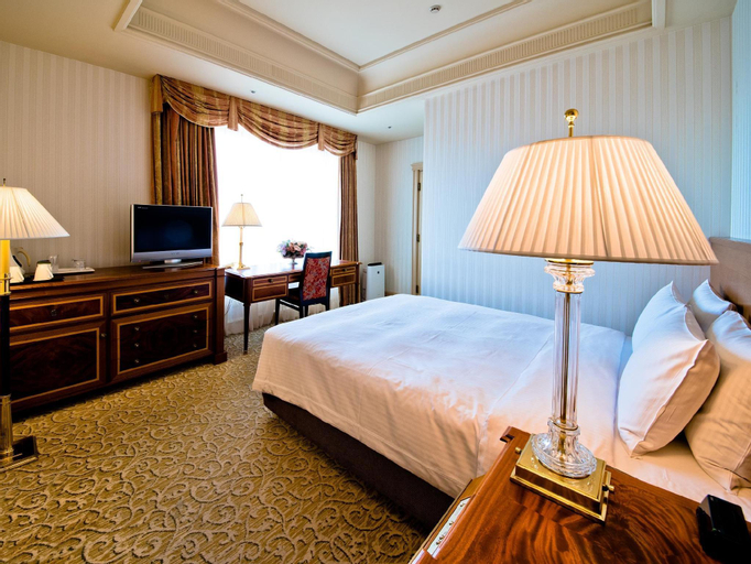 Bedroom 23
