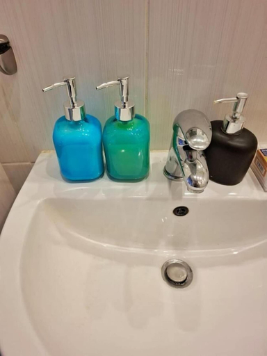 Bathroom 4, Acropolis Echoes Apartment, Attica
