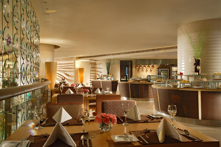 Restaurant 2