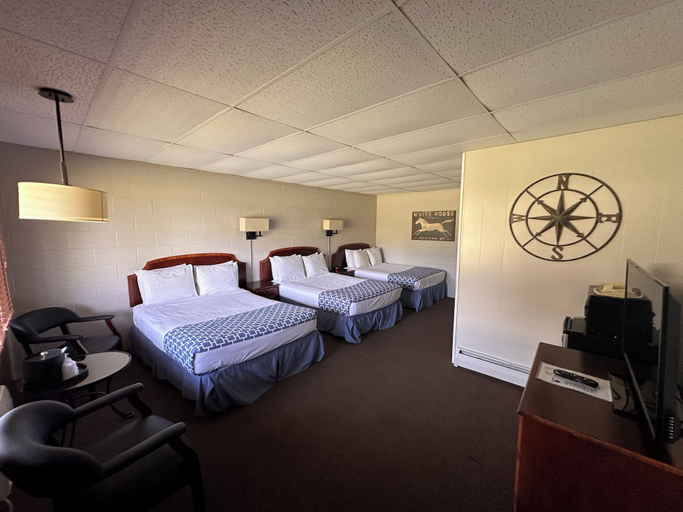 Bedroom 2, Grant Hills Motel, Jo Daviess