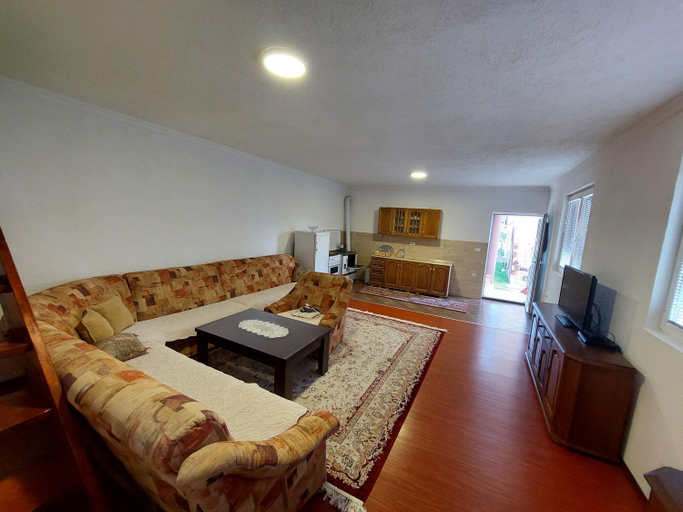 Others 5, Sara Apartments Plav