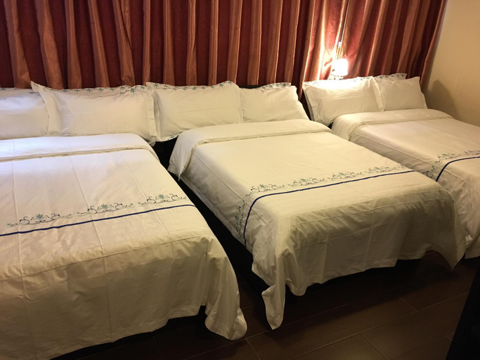 Bedroom 18