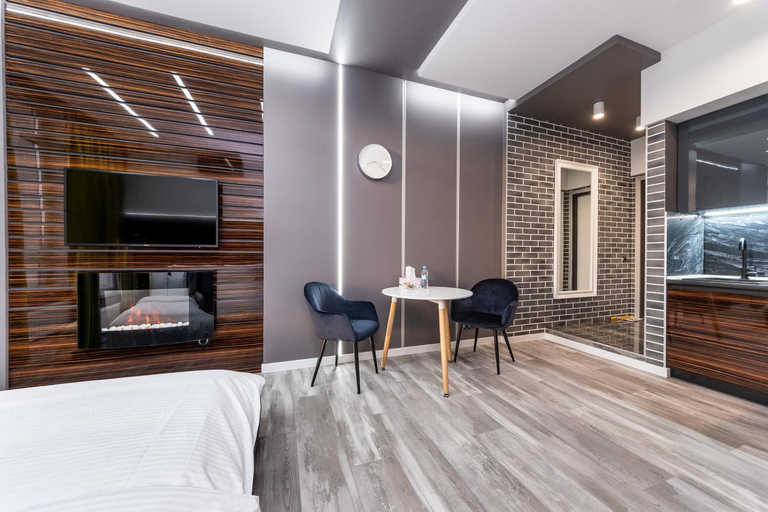 Others 4, Luxury Apartments in Downtown, Holosiïvs'kyi
