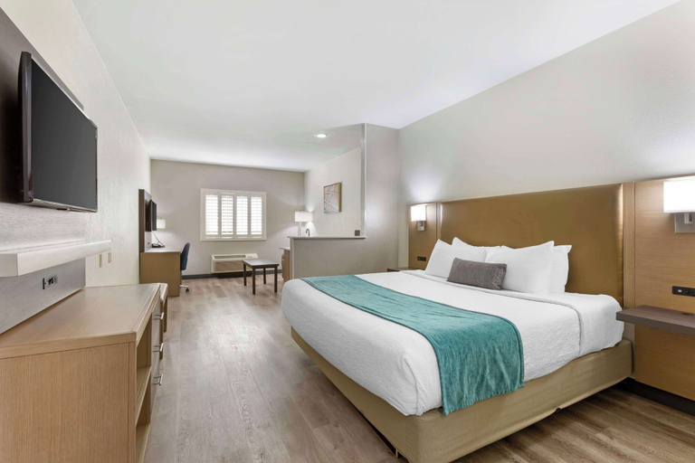 Bedroom 3, Best Western Plus Safford, Graham