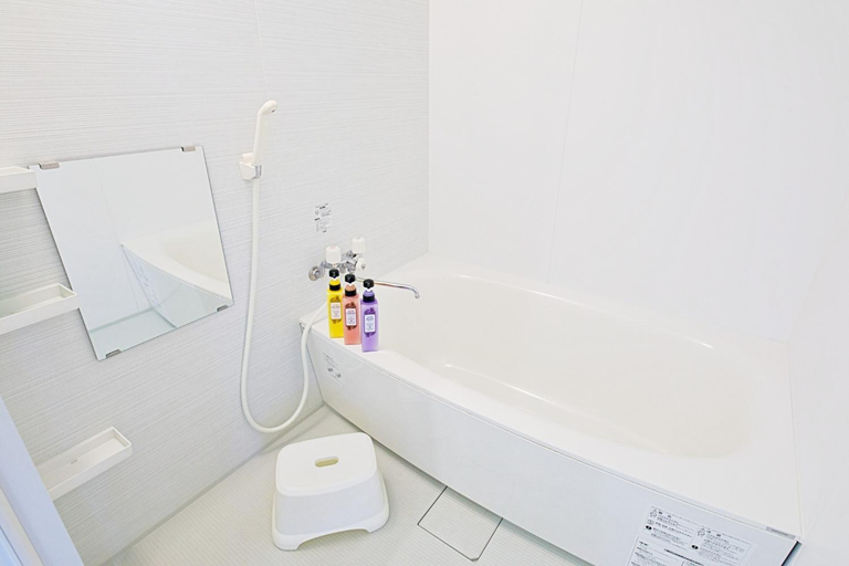 Bathroom 3, Yukaruhimaejima 4F, Naha