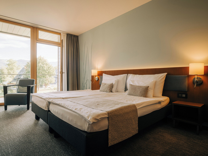 Bedroom 3, Deltapark Vitalresort, Niedersimmental