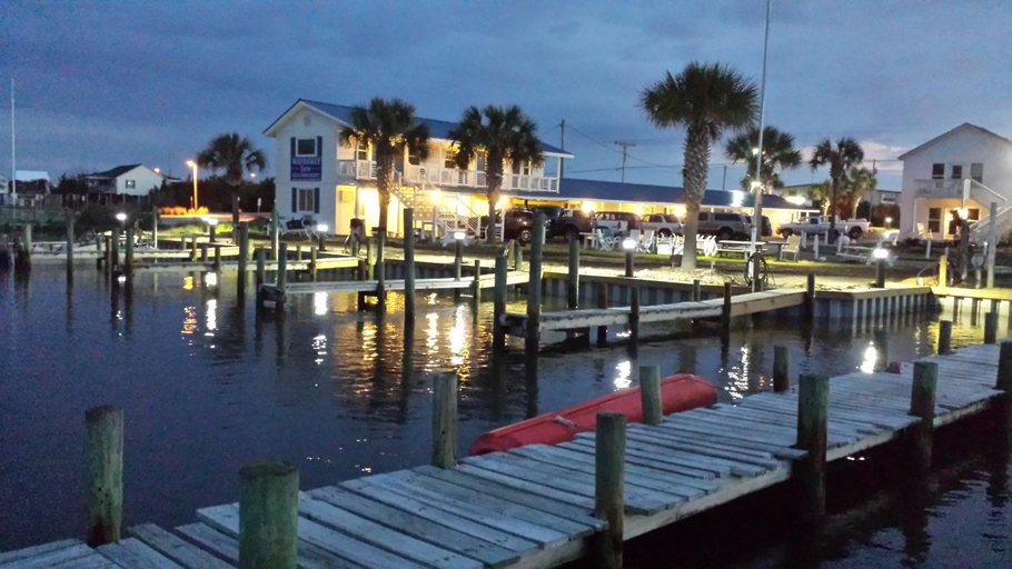 Others 5, Waterway Inn, Carteret