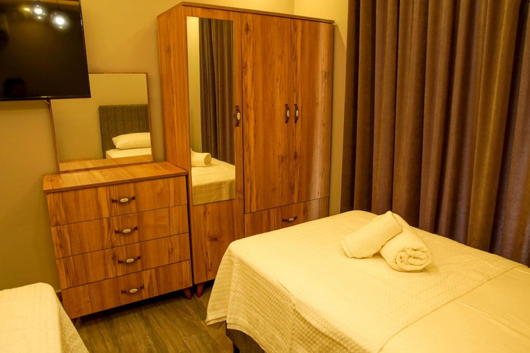 Others 3, Villa Emre 13, Izmit