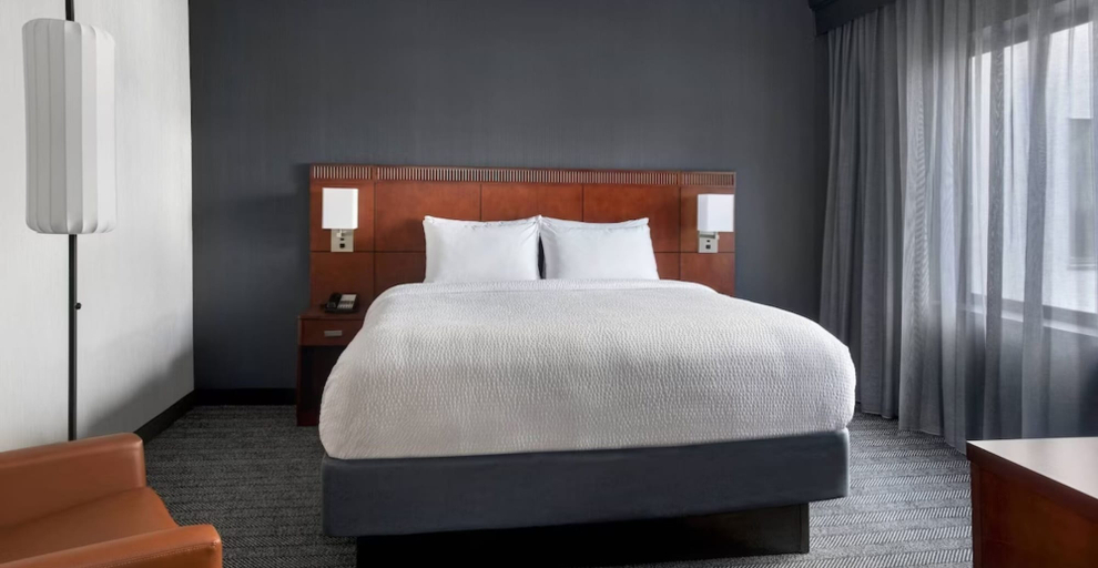 Bedroom 3, Courtyard by Marriott West Palm Beach, Palm Beach