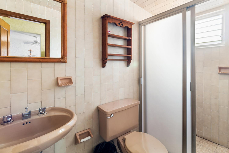 Bathroom 3, Suite Amueblada Los Arcos Av B Quintana 102B 1 Recamara, El Marqués