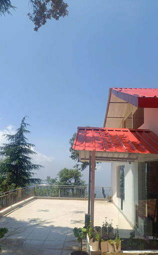 Front of property 5, Barowalia Villa, Chamba
