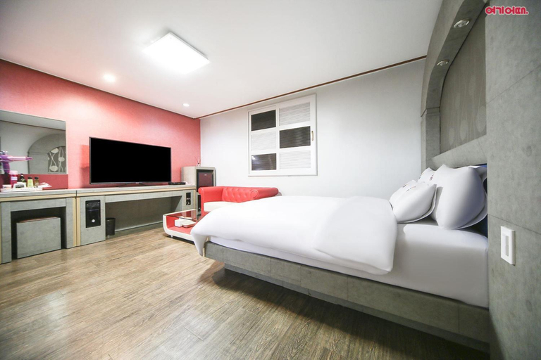 Bedroom 4, Firenze Motel, Asan