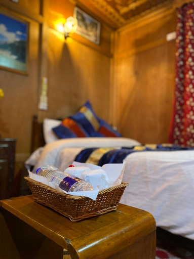 Bedroom 3, The Heritage Group Of Houseboats, Srinagar
