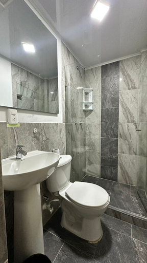 Bathroom 4, Hotel Nakama Real, Medellín