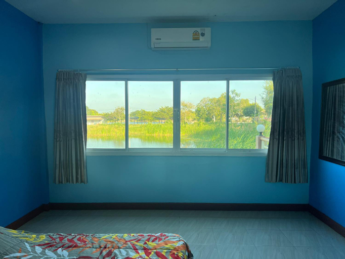 Bedroom 2, Tungdindum Farm Stay, Muang Nakhon Pathom