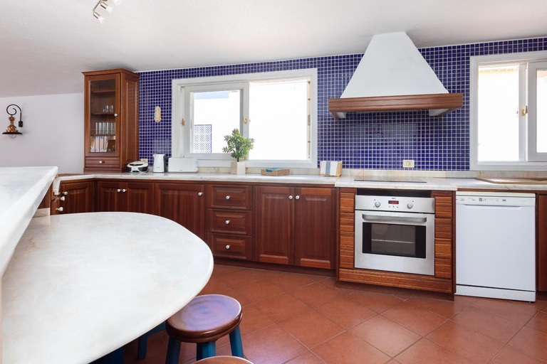 Kitchen 4, Casa Ajabo with heateable pool, Santa Cruz de Tenerife