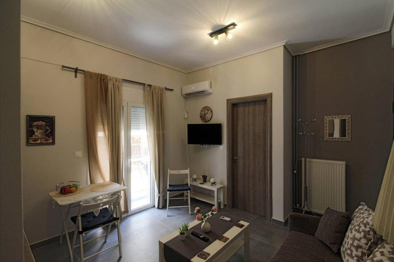 Others 3, Luxury flat in Hilton, central Athens, 3' metro, VFM!, Attica